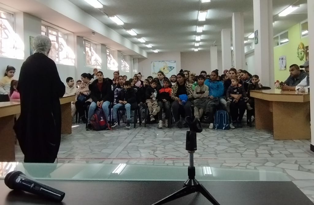 Вдъхновяваща среща с г-жа Кусева, представител на музикална школа "Музиката вместо улицата" 2